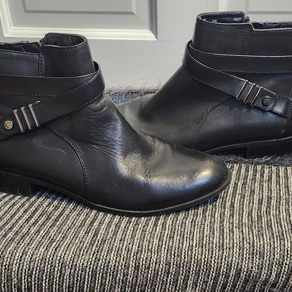Anne Klein Black Leather Ankle Boots
